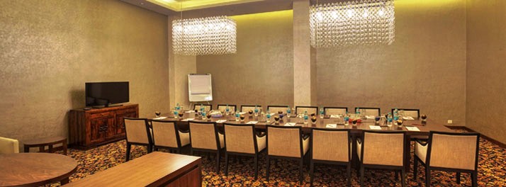 1060/DoubleTree by Hilton Hotel Pune-Chinchwad - Pune 04.jpg